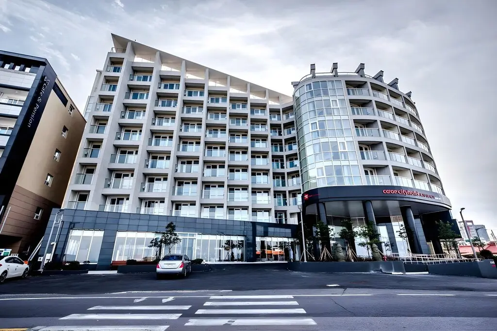 Aimi Jeju Beach Hotel Hamdeok W exterior
