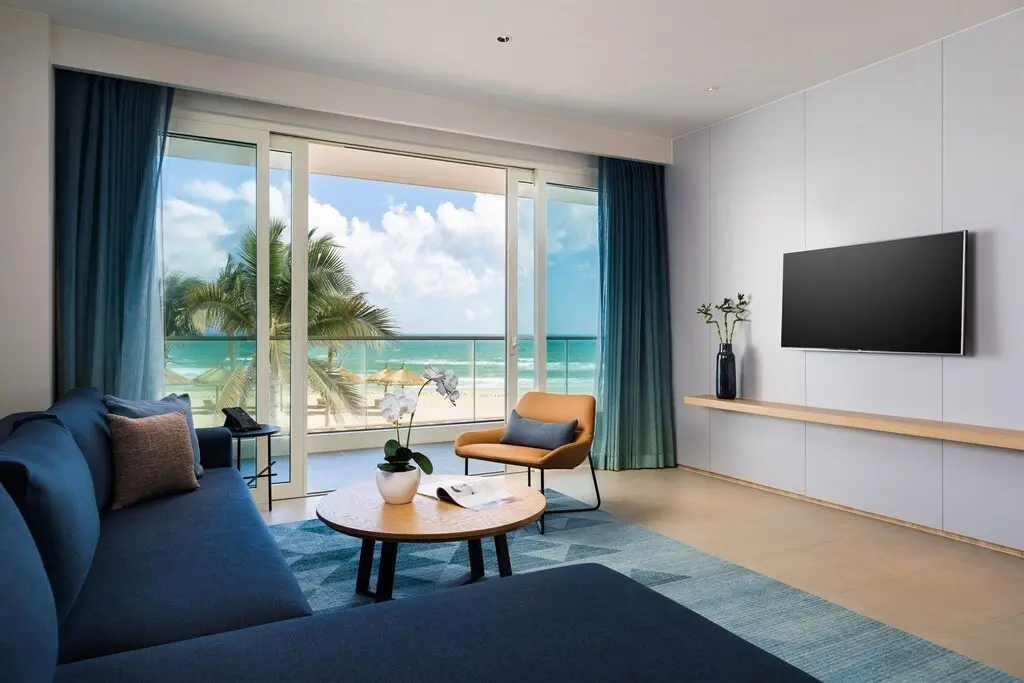 Guest room