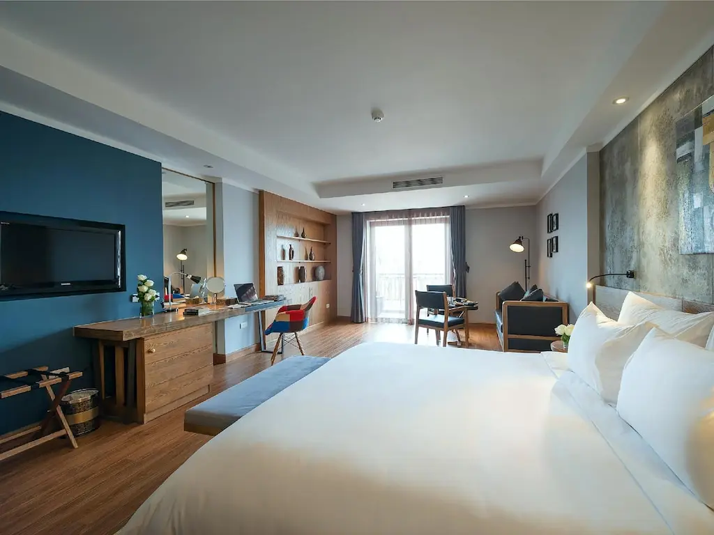 Premium Suite - Guestroom