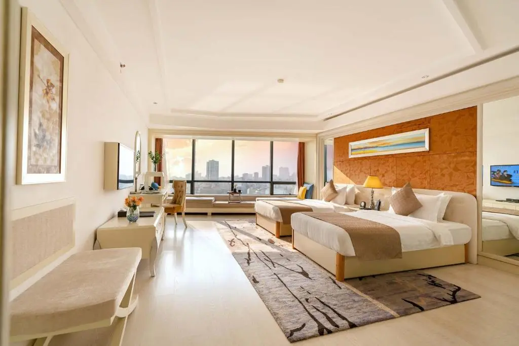 Guest room