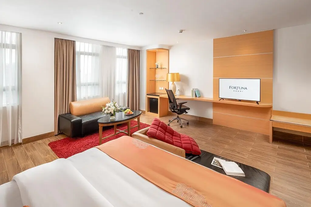 Premier King - Bedroom