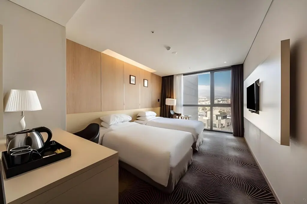 Guest room
