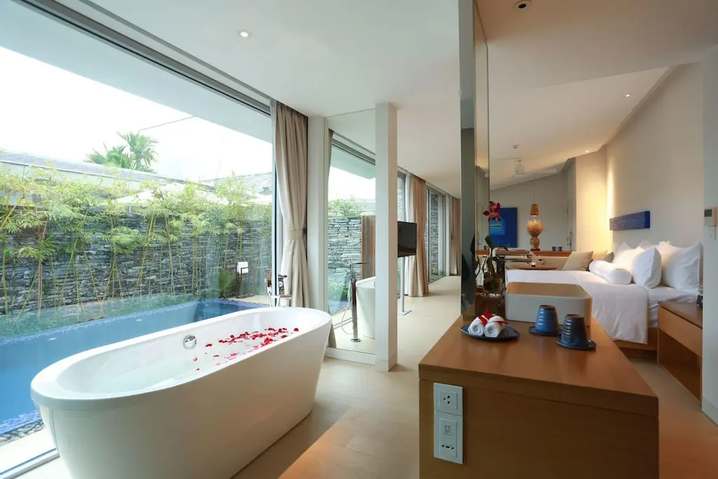 Guest room