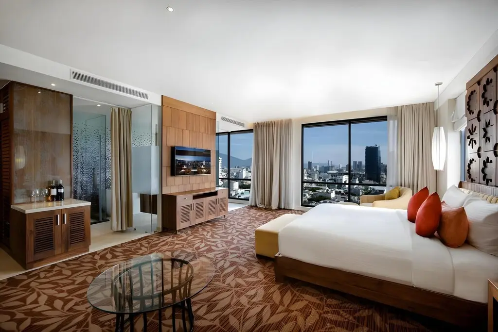 Guest room